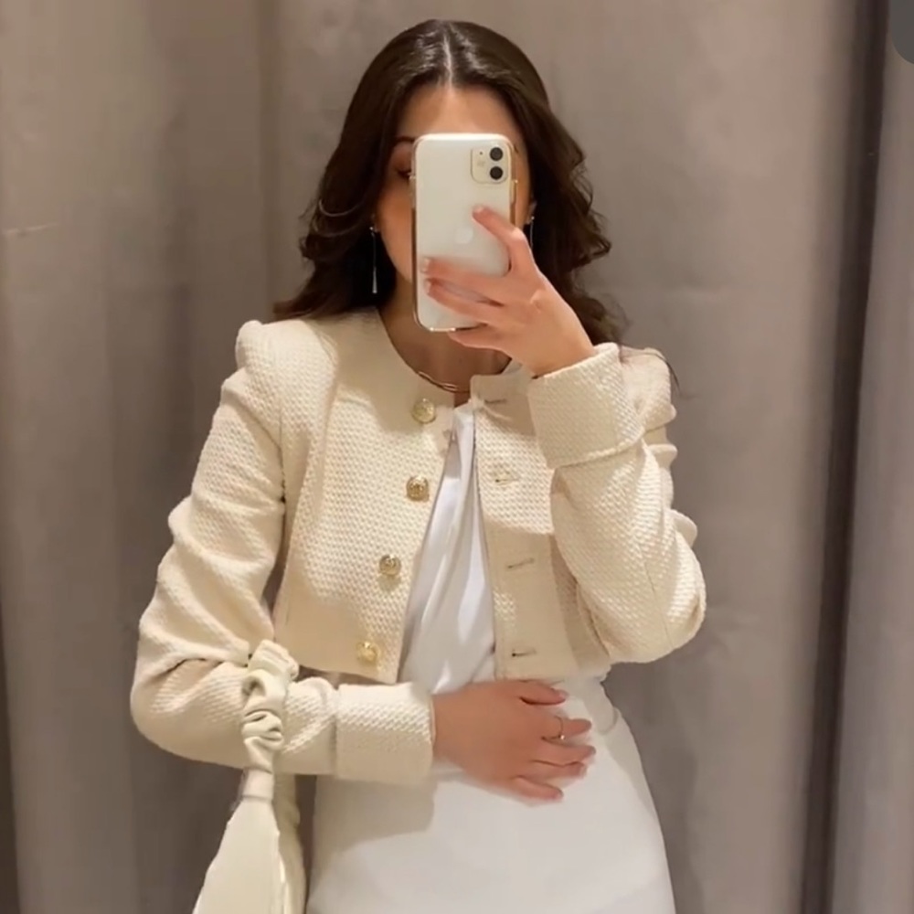 Zara Crop Cream Blazer